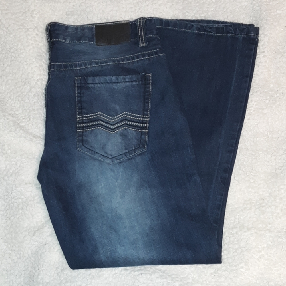 Surprise Jean's
